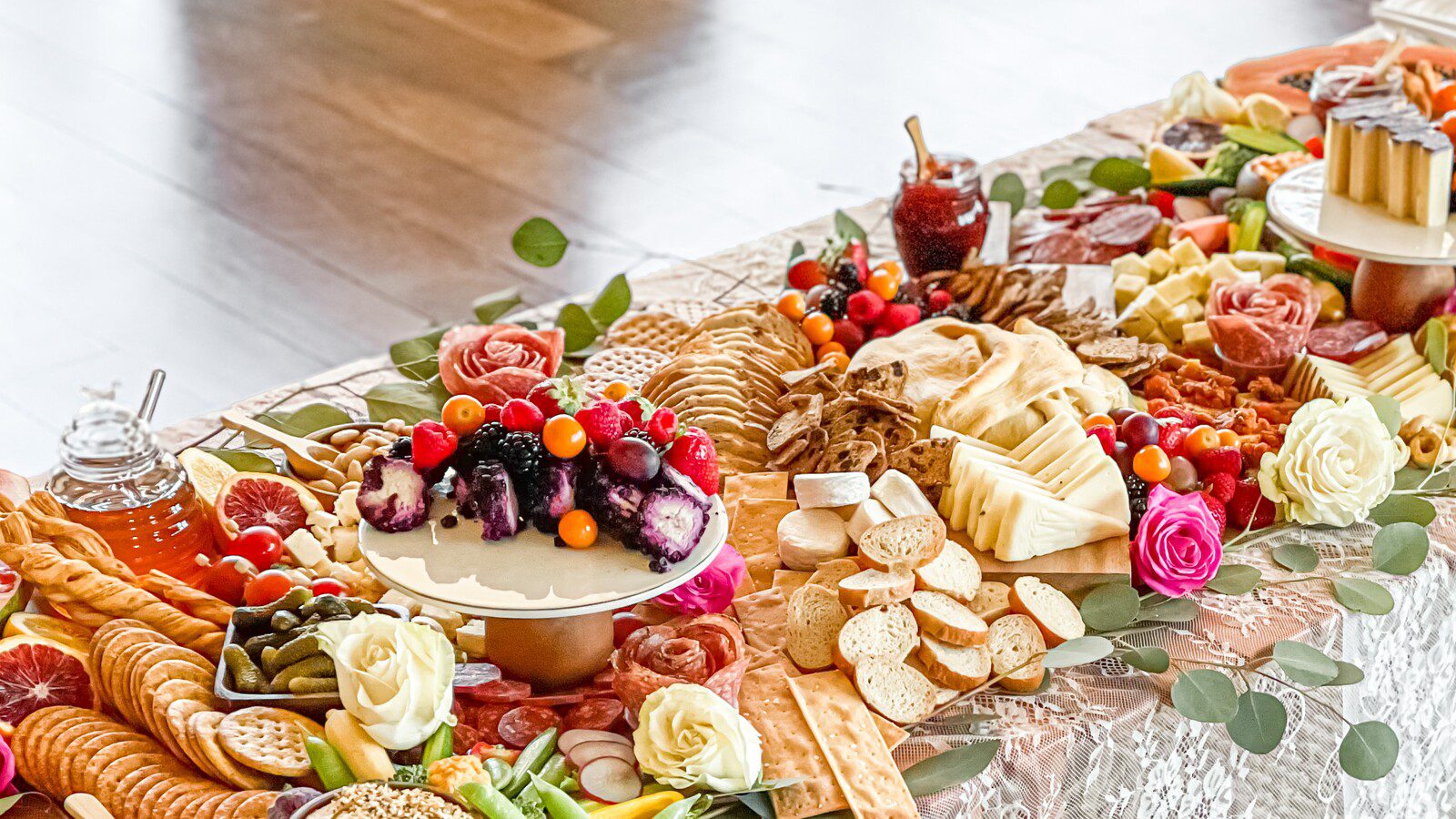 A Tasty Tray Charcuterie Boards Nashville_Holiday Trays.