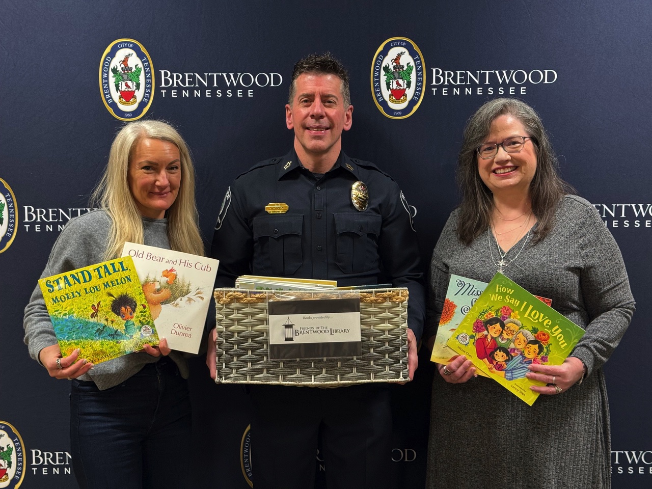 Brentwood Police Receive Books for Community Outreach.