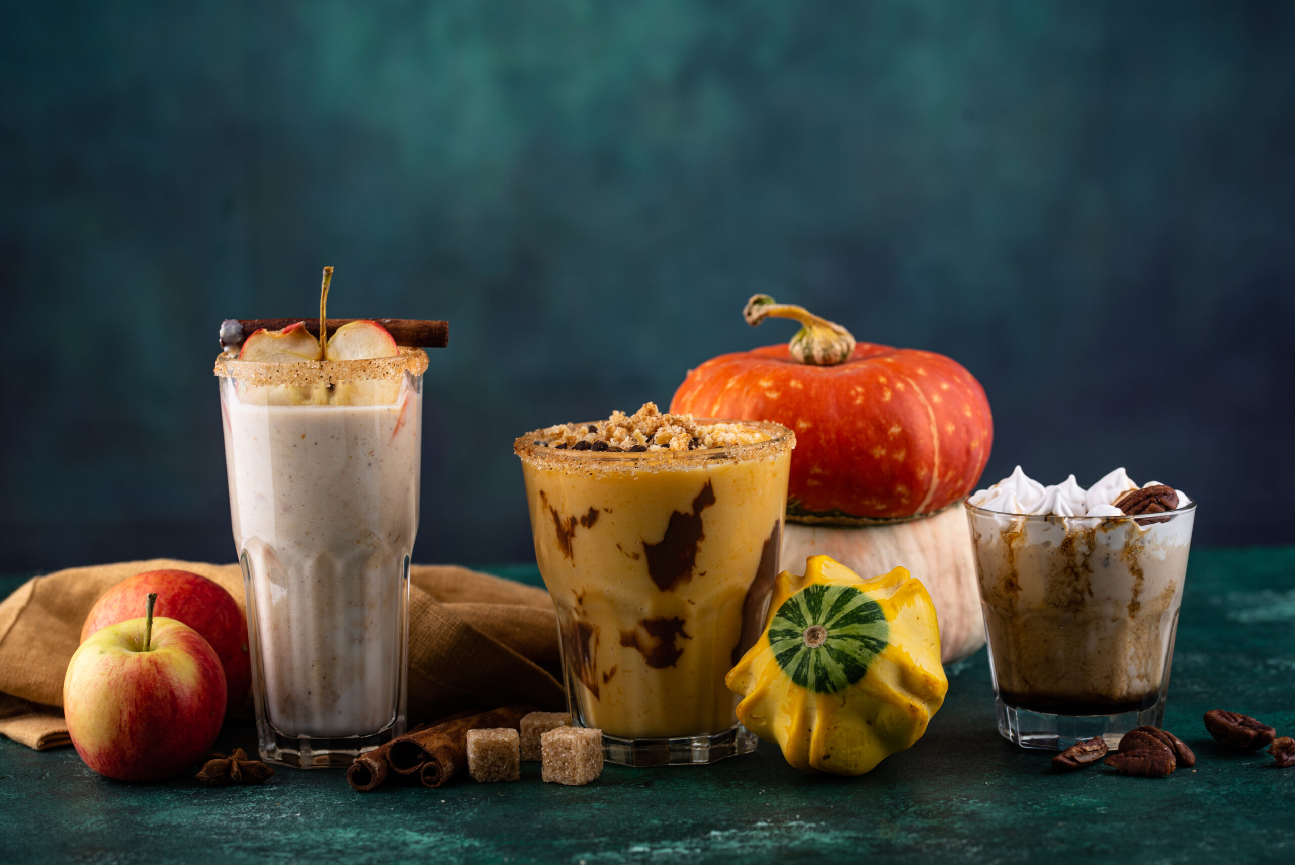 Fall Flavors in Franklin TN autumn cocktail. Pumpkin pie smoothie, apple pie and pecan with caramel drink