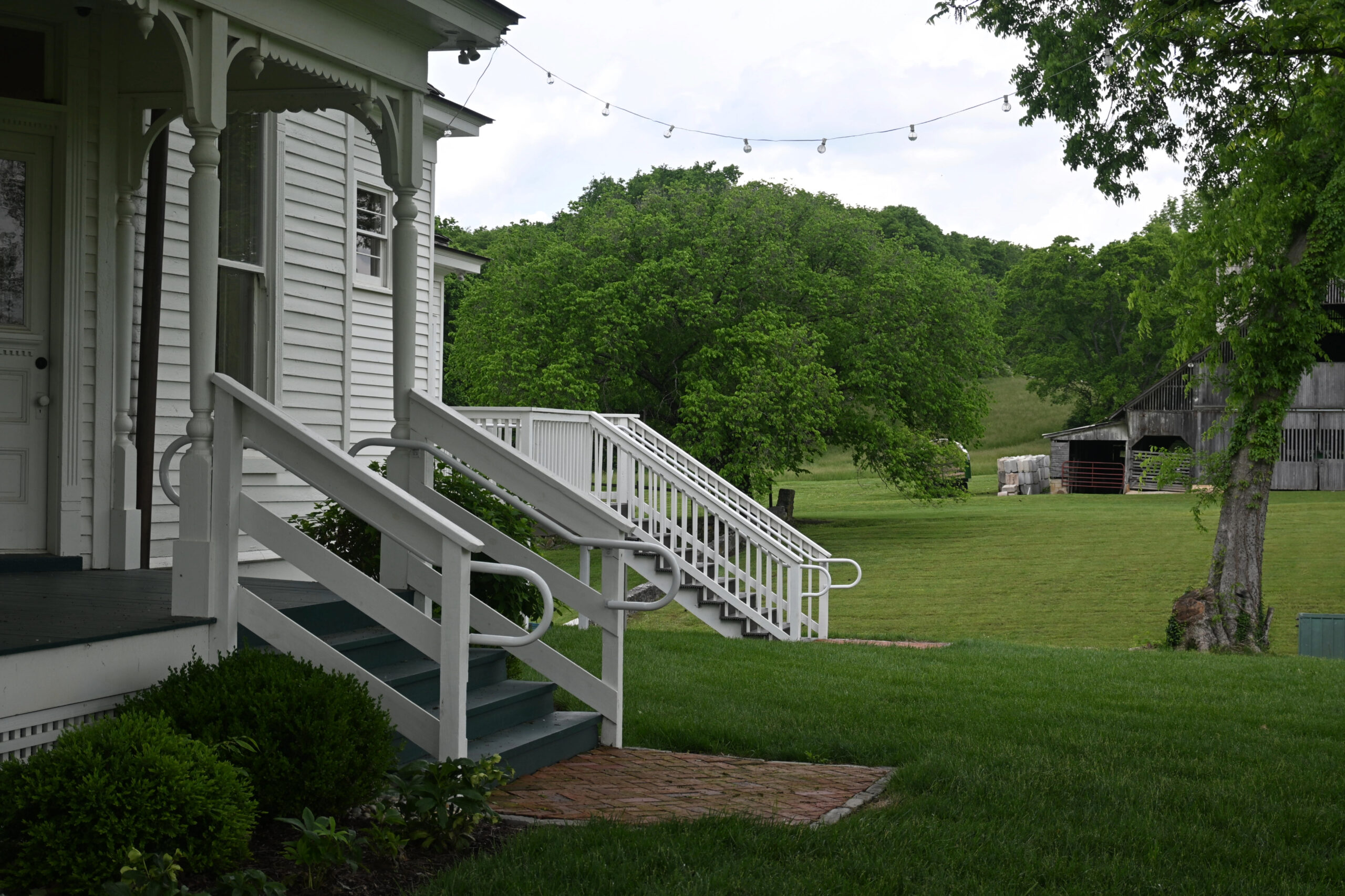 Hayes House Harlinsdale Farm Side Porch