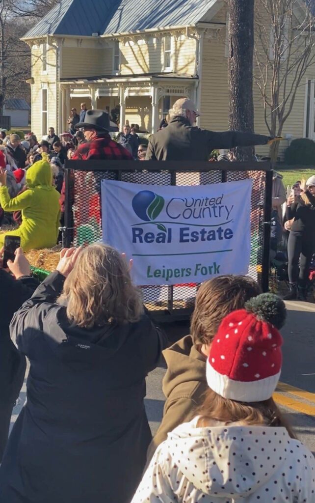 Leipers Fork 2022 Christmas Parade