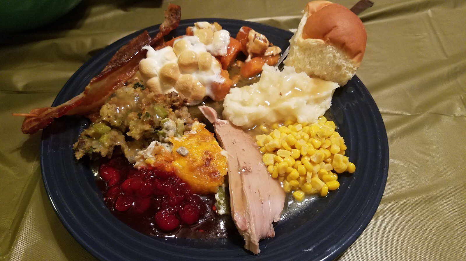 A Thanksgiving meal, restaurants offering Thanksgiving take-out or Dine-in in Franklin, TN, Brentwood and Nashville, TN.